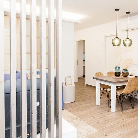 Full-Renovated, Adorable Apartment In Atény Exteriér fotografie